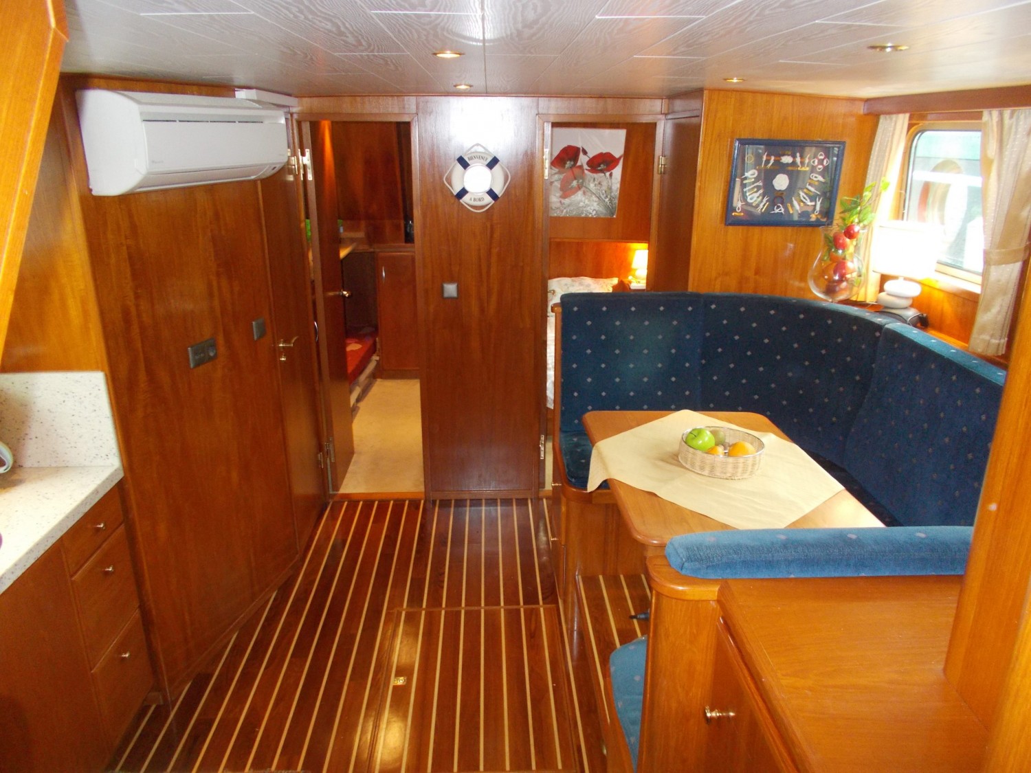 slider 9 Bateau Logement CAT B mer et canal du midi exceptionnel 3 cab + auto